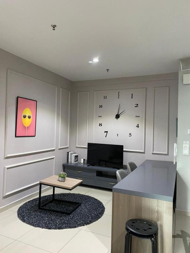 Host Assist Homestay By Ha I-City Шах Алам Екстериор снимка