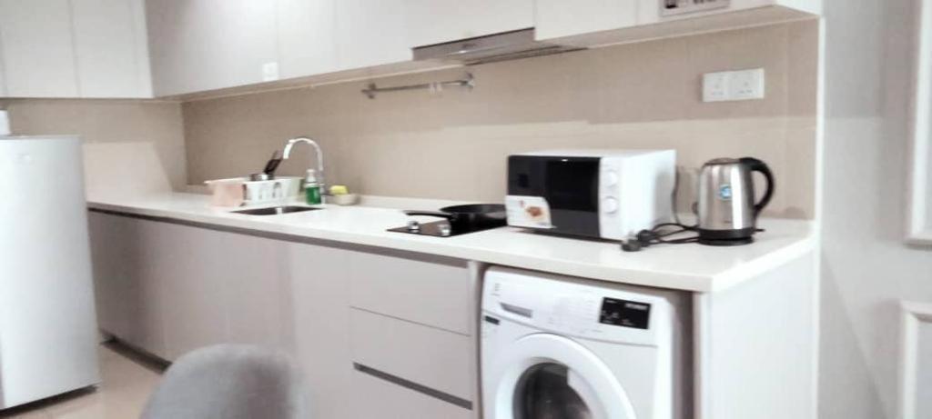 Host Assist Homestay By Ha I-City Шах Алам Екстериор снимка