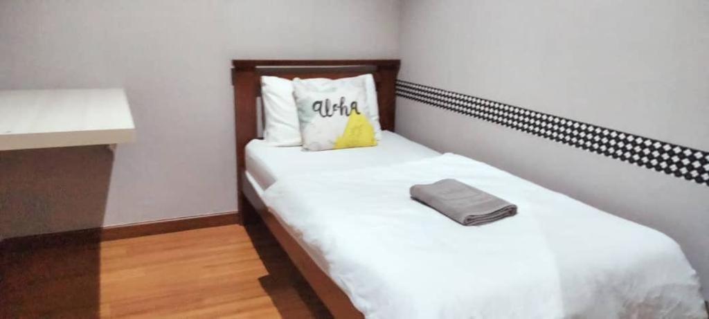 Host Assist Homestay By Ha I-City Шах Алам Екстериор снимка