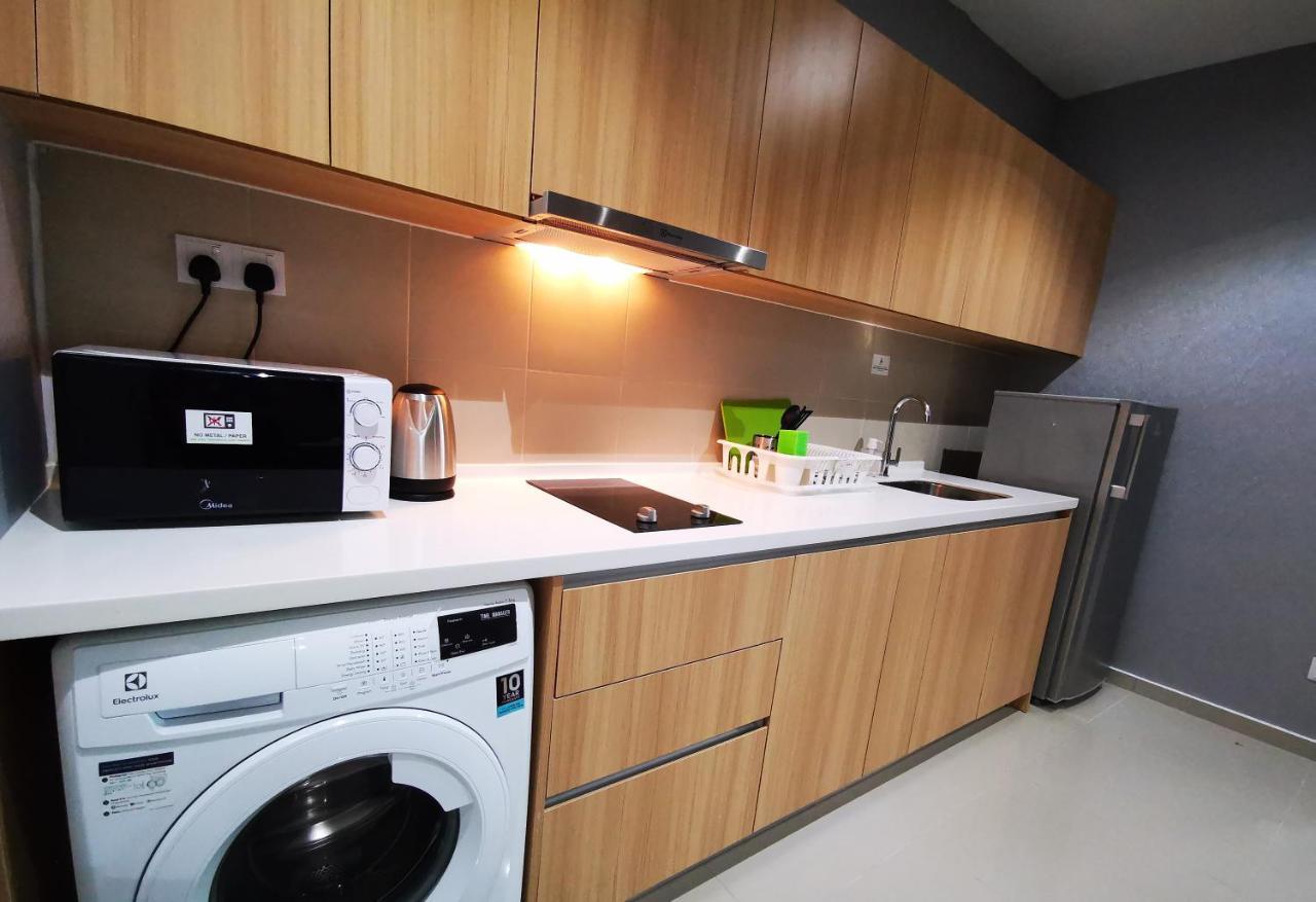 Host Assist Homestay By Ha I-City Шах Алам Екстериор снимка